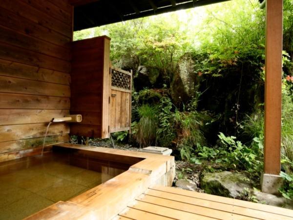 Ryokan Kutsuroginoya Yuu Takajama Exteriér fotografie