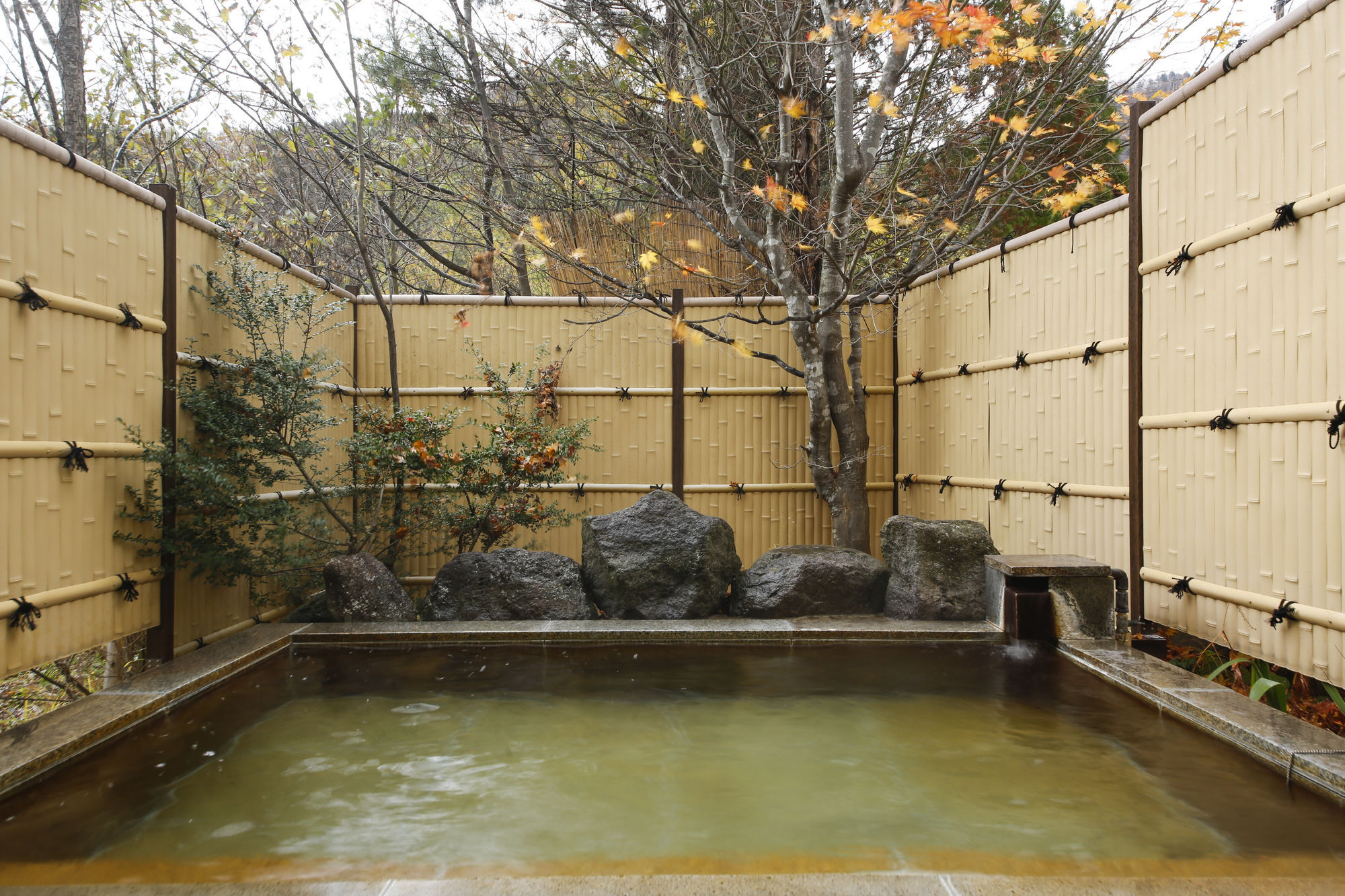 Ryokan Kutsuroginoya Yuu Takajama Exteriér fotografie